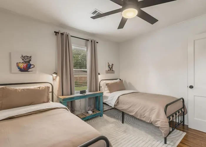 Modernnest-ks Bed| Fire Pit• Near Tu•expo•downtown Tulsa